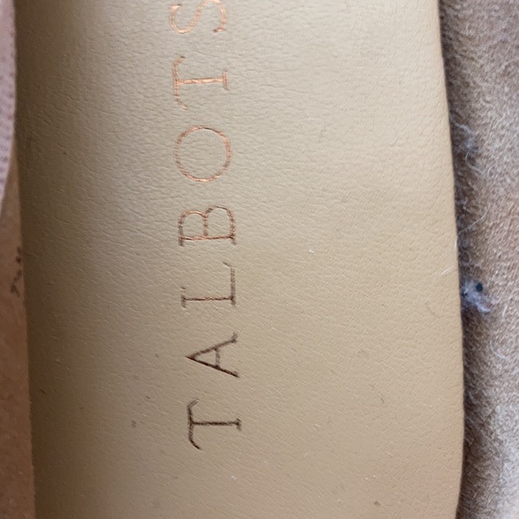 Shoes - Picture 2 of 3